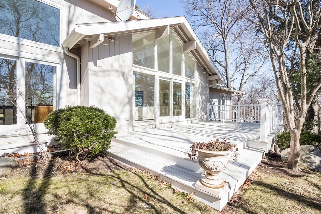 69 Crestwood Road Newton, MA 02465 - Photo 28 of 29 Gallery Image 28