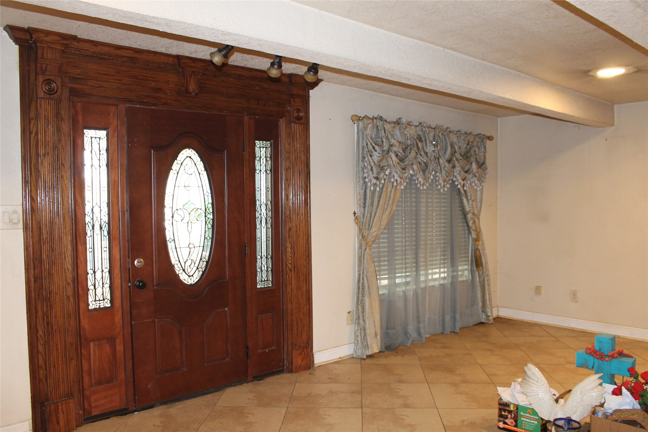 1111 Spur 529 Rosenberg, TX 77471 - Photo 3 of 41 a view of a interior of house