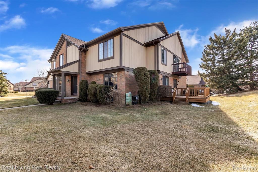 144 Meadow Ln Circle Rochester Hills, MI 48307 - Photo 5 of 36