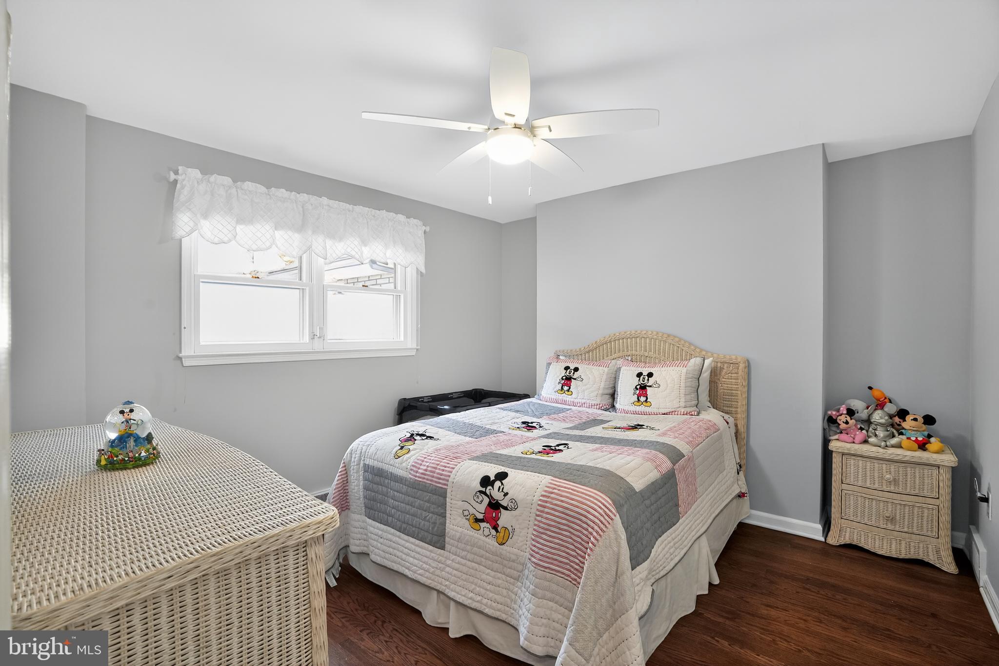 1013 Glen Road Wallingford, PA 19086 - Photo 37 of 45 a bedroom with a bed and a window