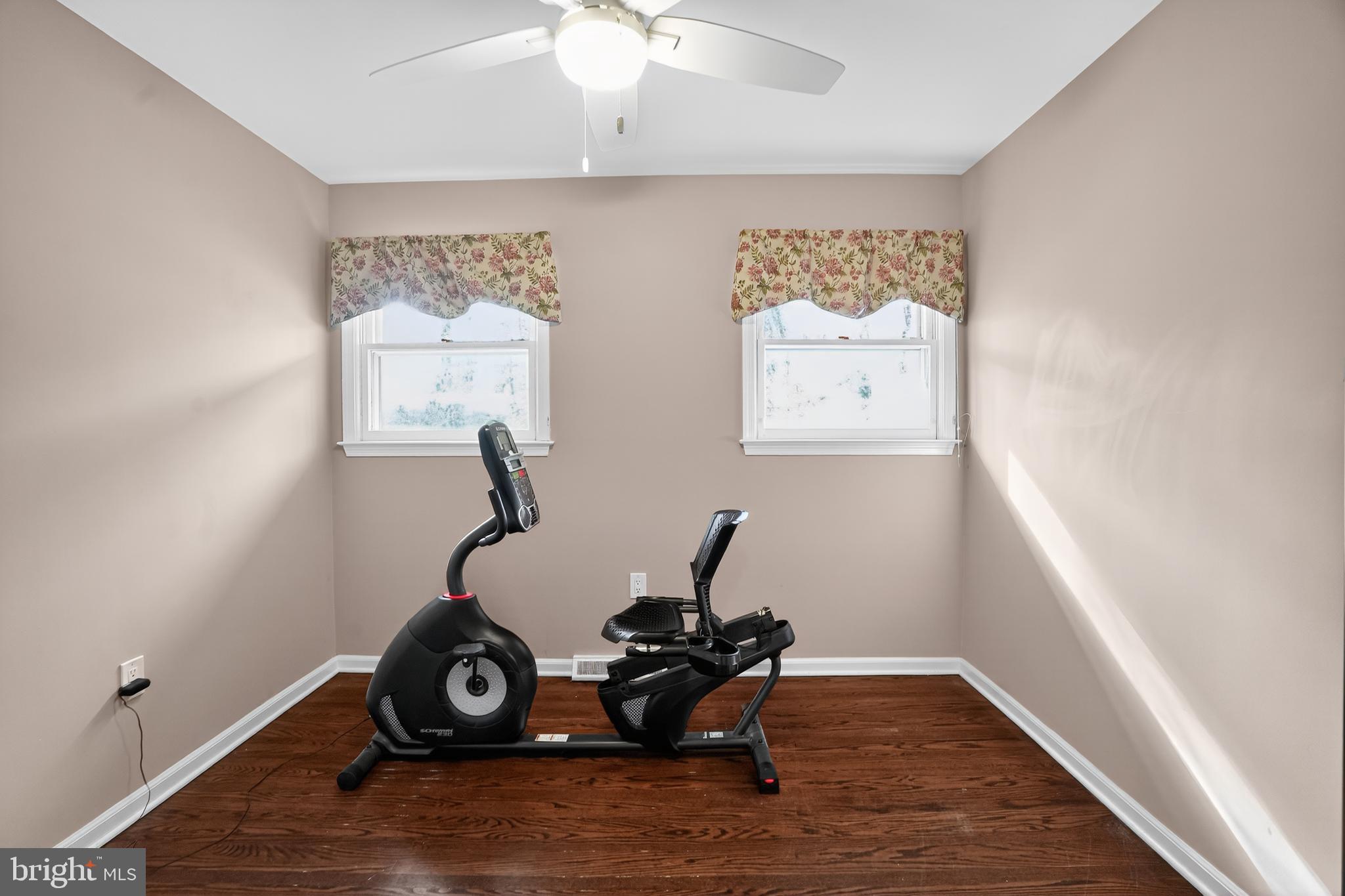 1013 Glen Road Wallingford, PA 19086 - Photo 45 of 45 a room with gym equipment
