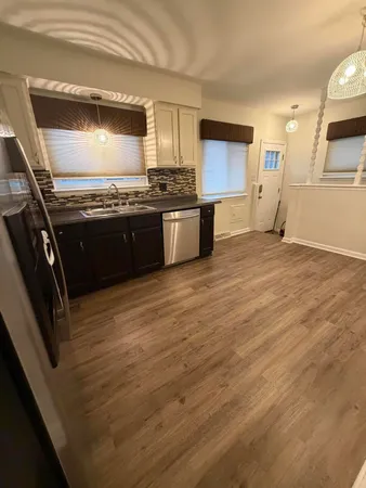 $1,750 | 17422 Keppen Avenue, Allen Park, MI 48101