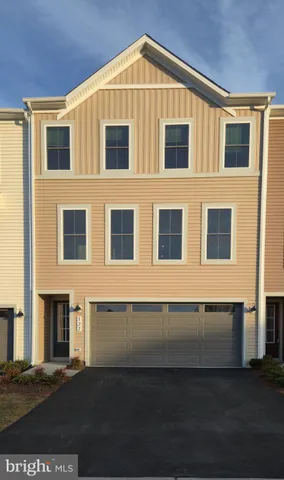 $2,399 | 127 Heyford Drive, Stephenson, VA 22656