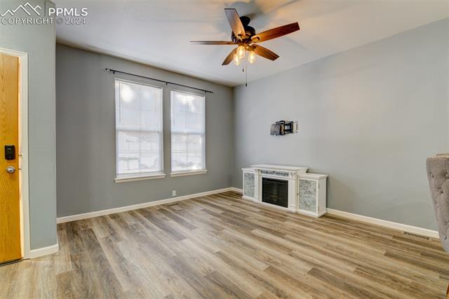 4104 Diamond Ridge View Colorado Springs, CO 80918 - Photo 5 of 14