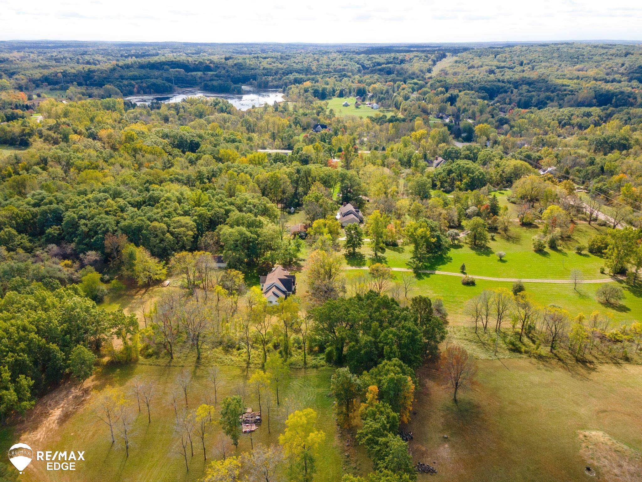 11080 Denton Hill Road Fenton, MI 48430 - Photo 57 of 59 50138445-03ea6164-fb2f-40b1-9d9f-ce30a5808331.JPG