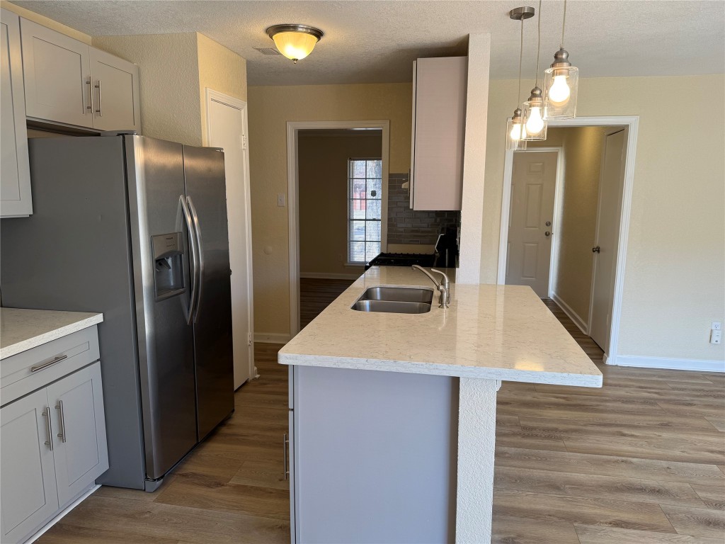 8414 Rinn Street Houston, TX 77078 - Photo 6 of 16