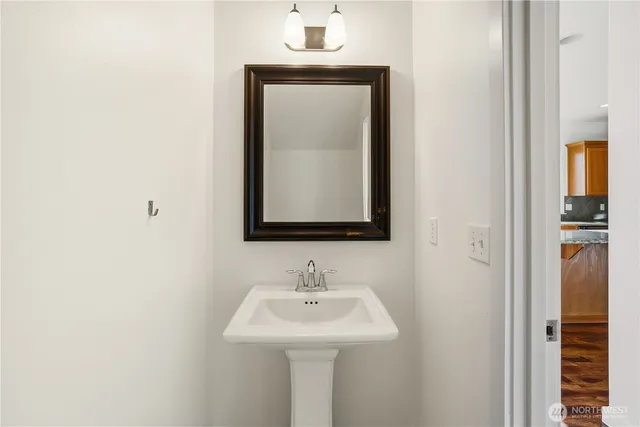 $549,950 | 114 Ames Street Northeast, Orting, WA 98360