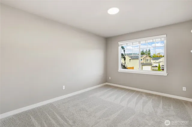 $549,950 | 114 Ames Street Northeast, Orting, WA 98360