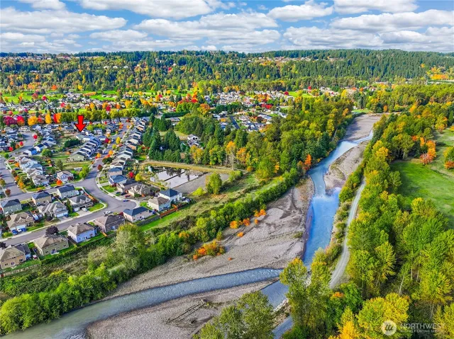 $549,950 | 114 Ames Street Northeast, Orting, WA 98360