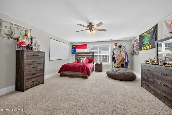 $3,000 | 62 Sailor Sky Way, Hampstead, NC 28443