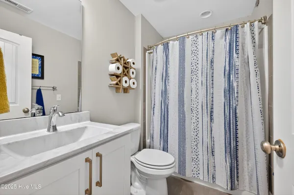 $3,000 | 62 Sailor Sky Way, Hampstead, NC 28443