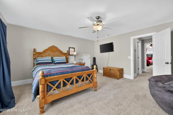 $3,000 | 62 Sailor Sky Way, Hampstead, NC 28443