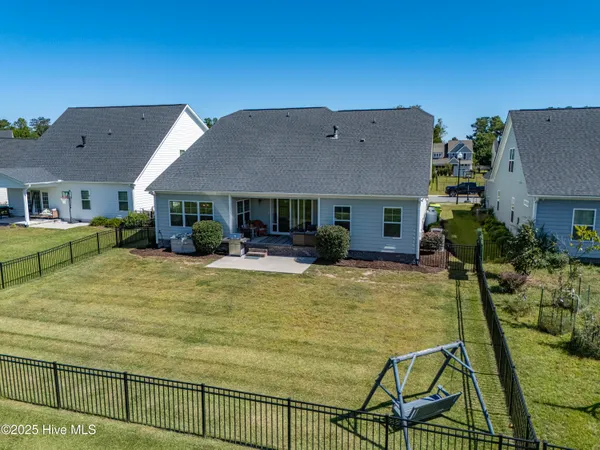 $3,000 | 62 Sailor Sky Way, Hampstead, NC 28443