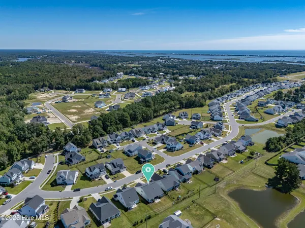 $3,000 | 62 Sailor Sky Way, Hampstead, NC 28443