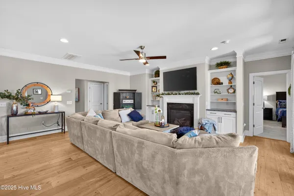 $3,000 | 62 Sailor Sky Way, Hampstead, NC 28443