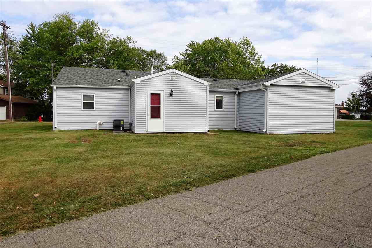 1504 Ewing Road Rochester, IN 46975 - Photo 2 of 20
