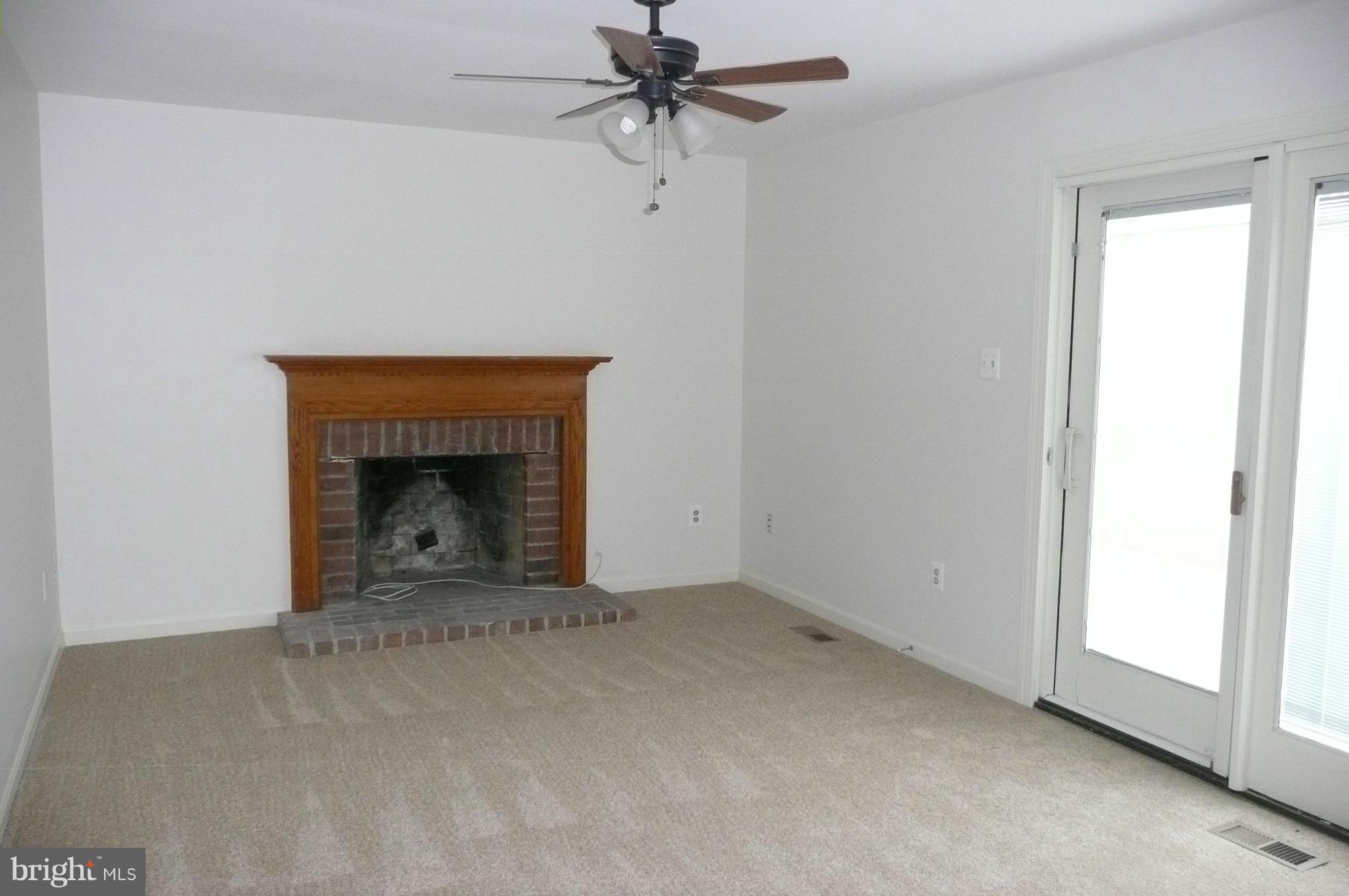 3326 Pouska Road Abingdon, MD 21009 - Photo 10 of 25 Family Room