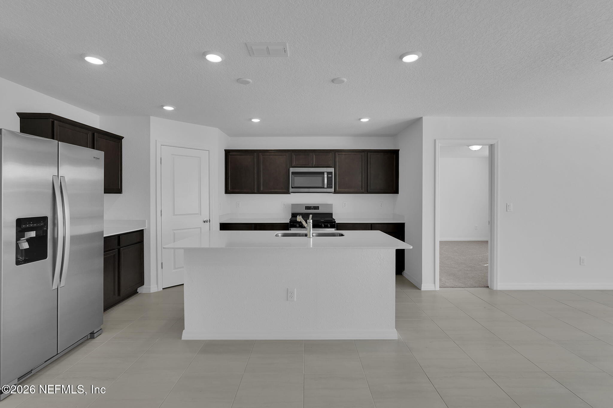 7022 Sandperch Street Jacksonville, FL 32244 - Photo 8 of 29 Chapman Kitchen