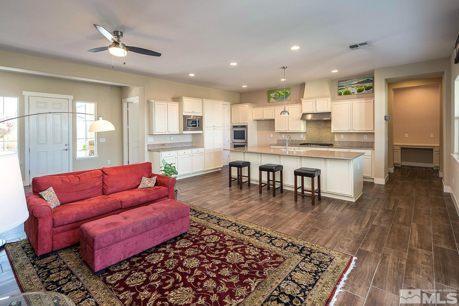 2255 Maximus Lane Reno, NV 89521 - Photo 8 of 40 Photo 8