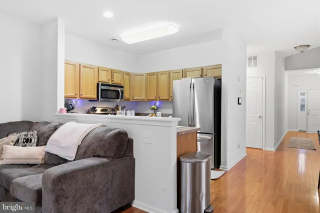 $329,900 | 1530 Crest Park Court, Bethlehem, PA 18015