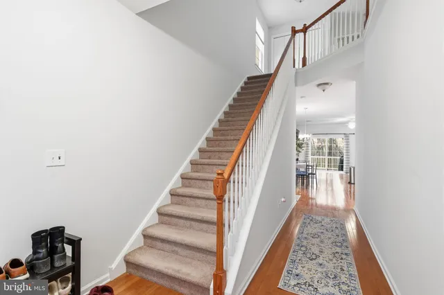 $329,900 | 1530 Crest Park Court, Bethlehem, PA 18015