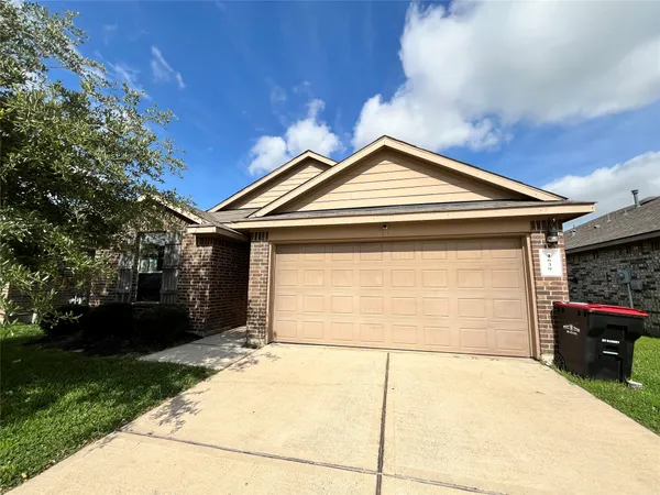$230,000 | 1639 Mustang Canyon Way, Houston, TX 77049