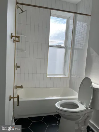 $2,500 | 1641 North Newkirk Street, Philadelphia, PA 19121