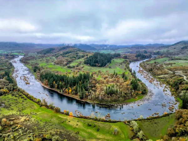 $5,495,000 | 1104 Rio Nes Lane, Roseburg, OR 97470