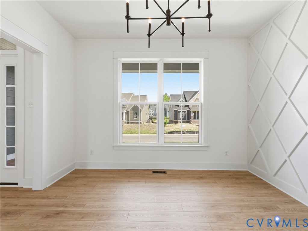 18112 Copper Fox Loop Moseley, VA 23120 - Photo 7 of 29 shown with options