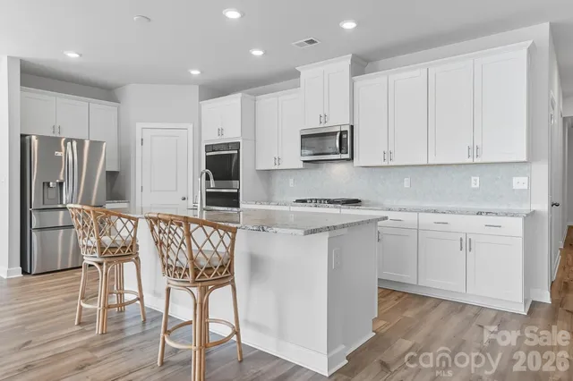 $485,000 | 1020 Alicante Avenue, Charlotte, NC 28214