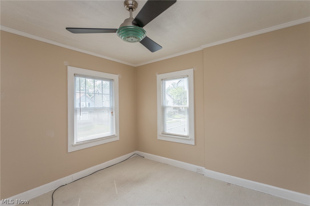 878 Clarence Road Cleveland Heights, OH 44121 - Photo 23 of 32