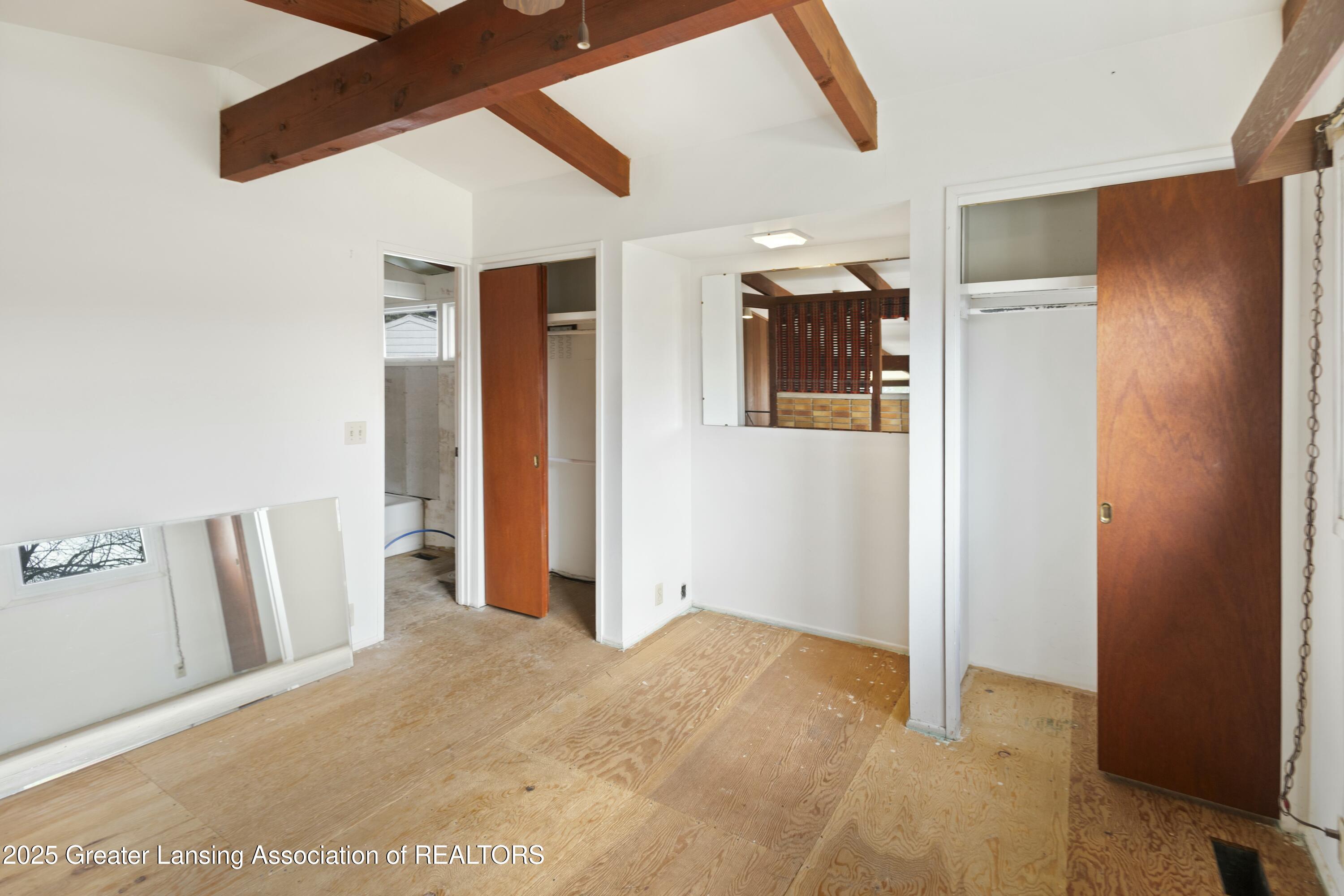 16682 Marsh Road East Lansing, MI 48823 - Photo 22 of 55 tempImageA2Z67j
