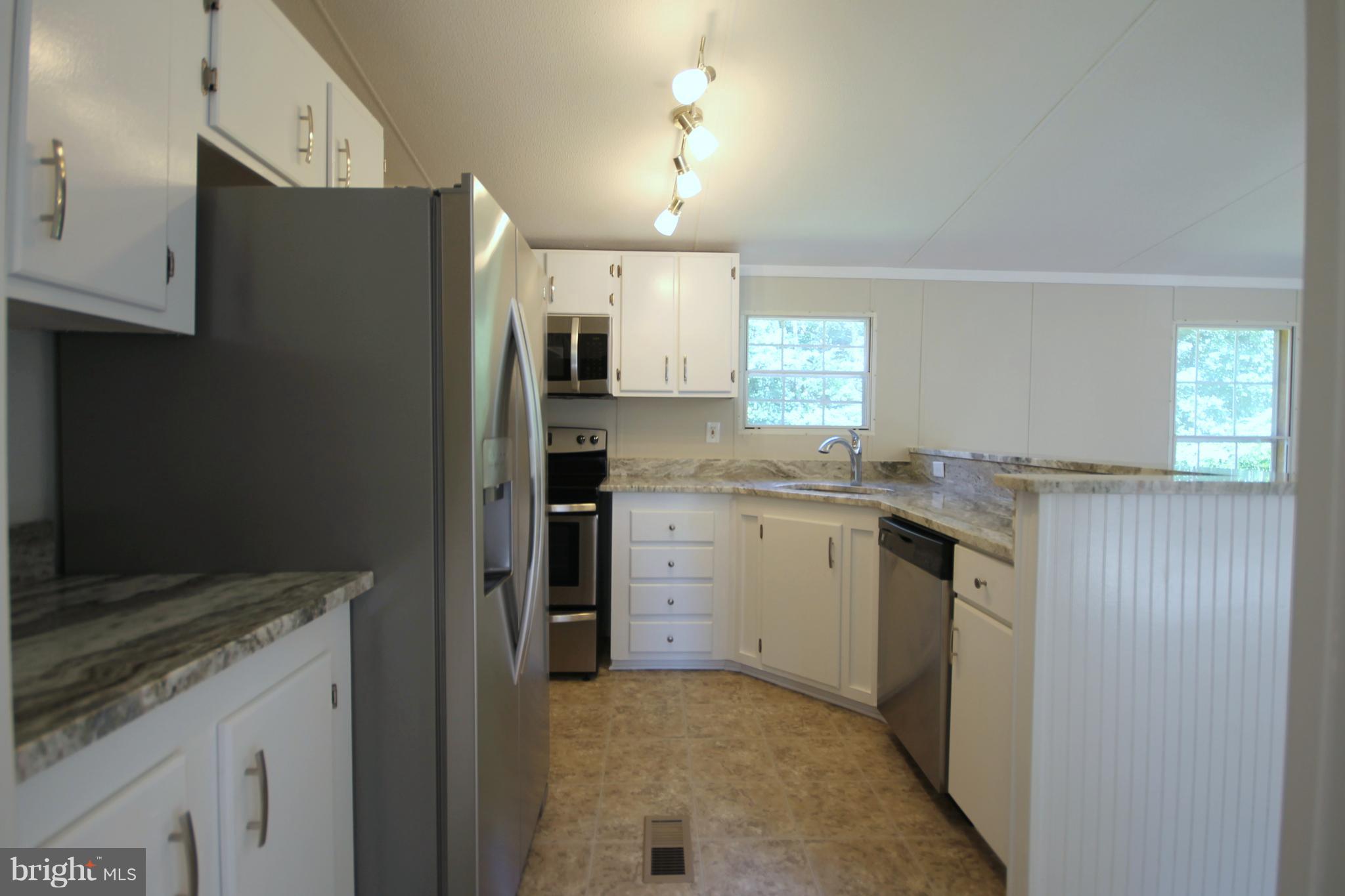 77 Halls Store Road Mineral, VA 23117 - Photo 7 of 23 Kitchen