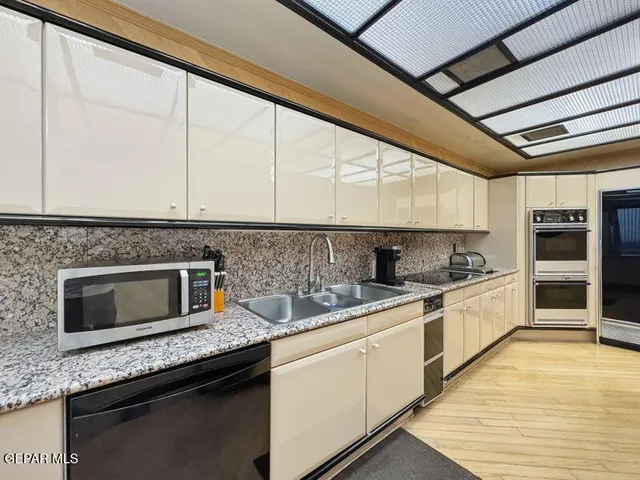 $2,125,000 | 2300 Red Sky Lane, El Paso, TX 79930