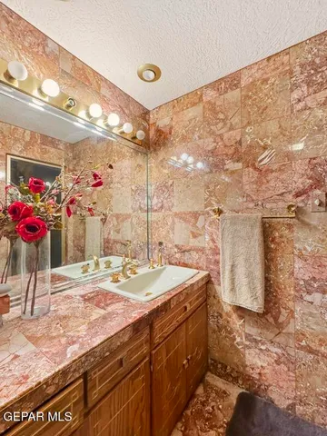 $2,125,000 | 2300 Red Sky Lane, El Paso, TX 79930