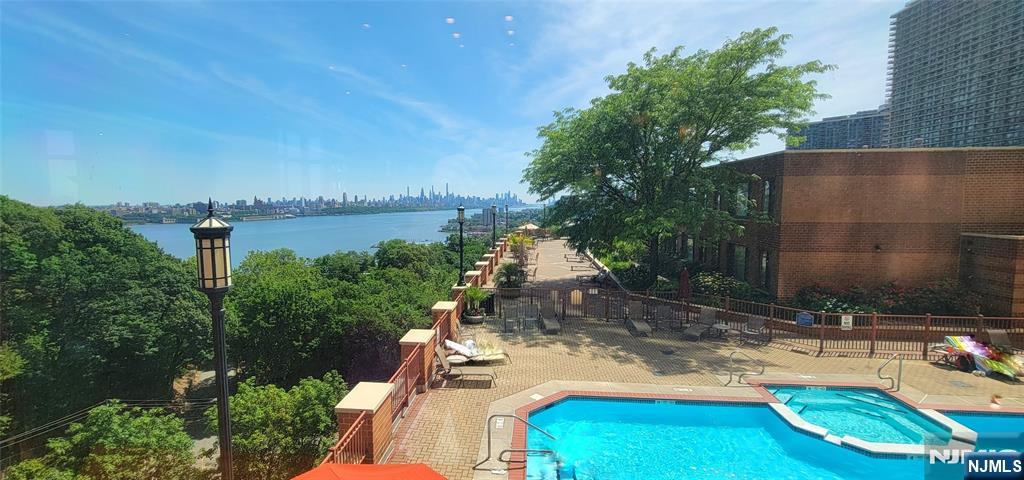100 Old Palisade Road, Unit 1613 Fort Lee, NJ 07024 - Photo 28 of 35