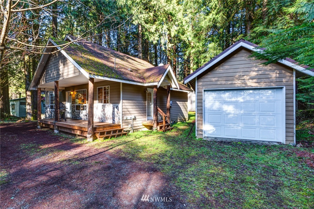 13007 Welcome Road Glacier, WA 98244 - Photo 2 of 26 Gallery Image 2