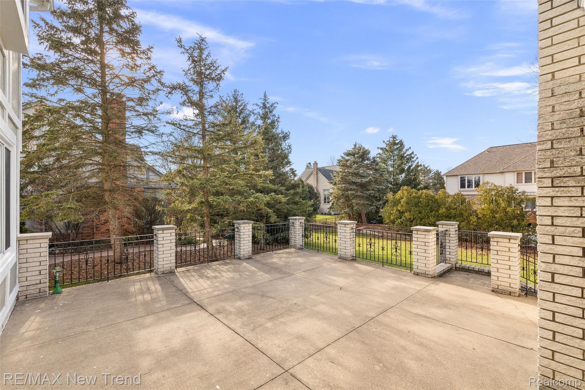 4797 Rambling Drive Troy, MI 48098 - Photo 58 of 59 4797 Rambling Dr-18.jpg