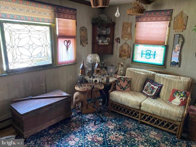551 New Road Southampton, PA 18966 - Photo 11 of 25 Living Room