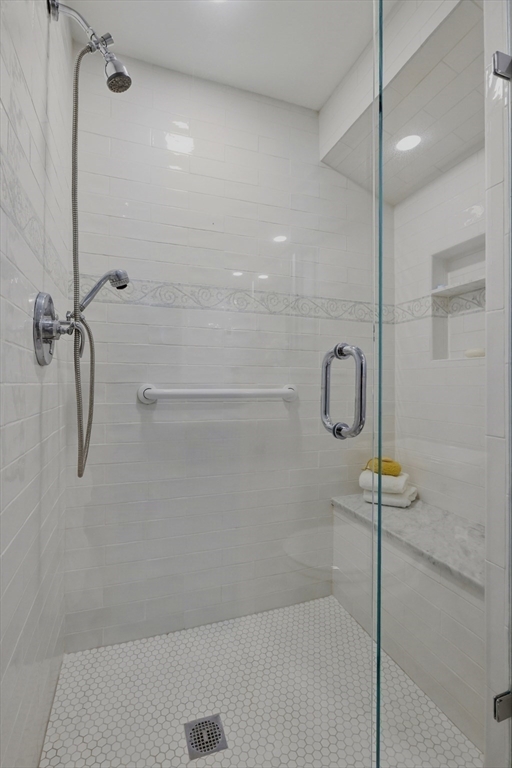 6 Edmonds Road, Unit 6 Concord, MA 01742 - Photo 28 of 37 Gallery Image 28