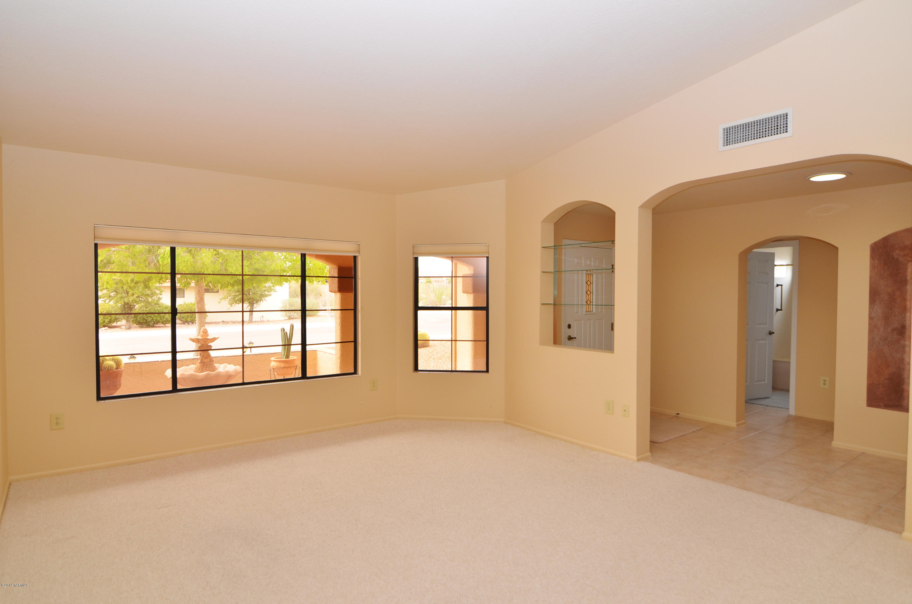 14180 North Dawn Ridge Way Oro Valley, AZ 85755 - Photo 12 of 27