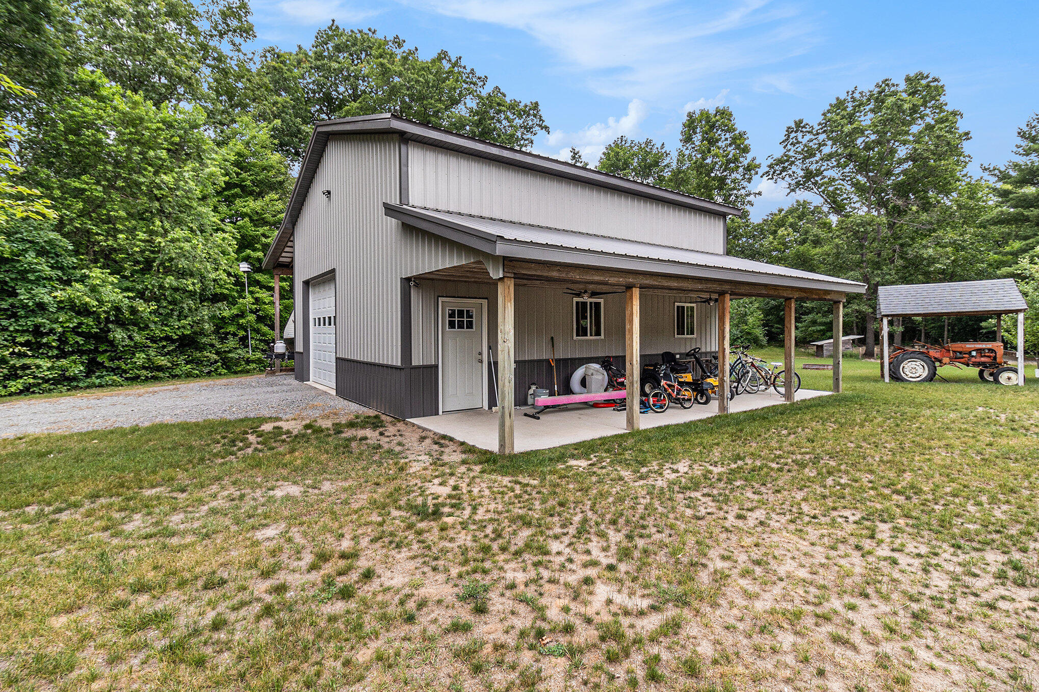 1088 East McKinley Road Rothbury, MI 49452 - Photo 5 of 49 036_5r6a7953_565