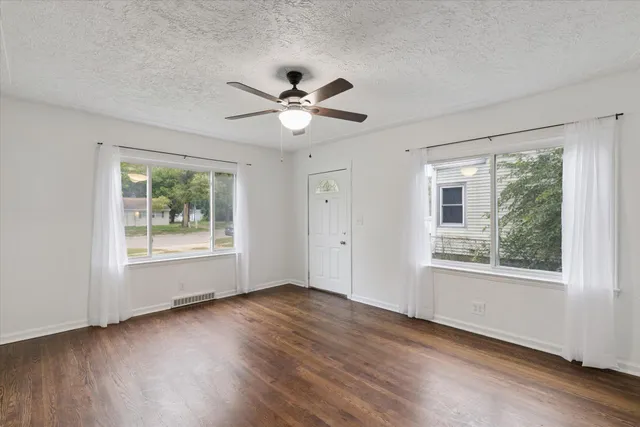 $157,000 | 69 West Coolidge Avenue, Battle Creek, MI 49037