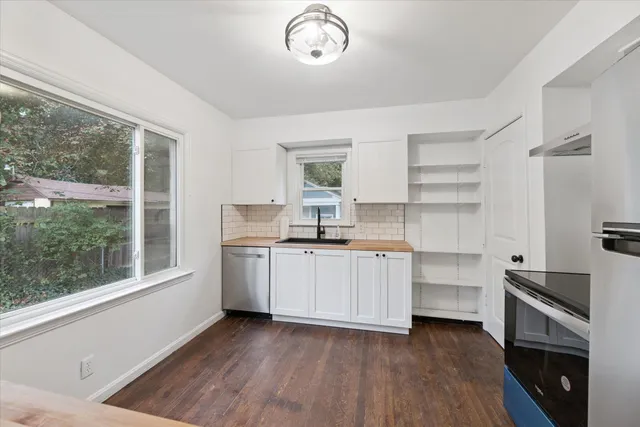 $157,000 | 69 West Coolidge Avenue, Battle Creek, MI 49037