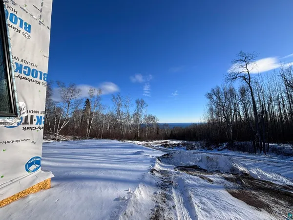 $385,000 | 71 Murphy Drive, Grand Marais, MN 55604