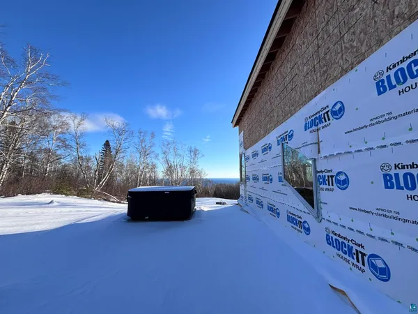 $385,000 | 71 Murphy Drive, Grand Marais, MN 55604