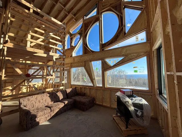 $399,000 | 71 Murphy Drive, Grand Marais, MN 55604