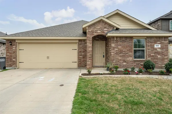 $2,100 | 905 Amber Street, Princeton, TX 75407