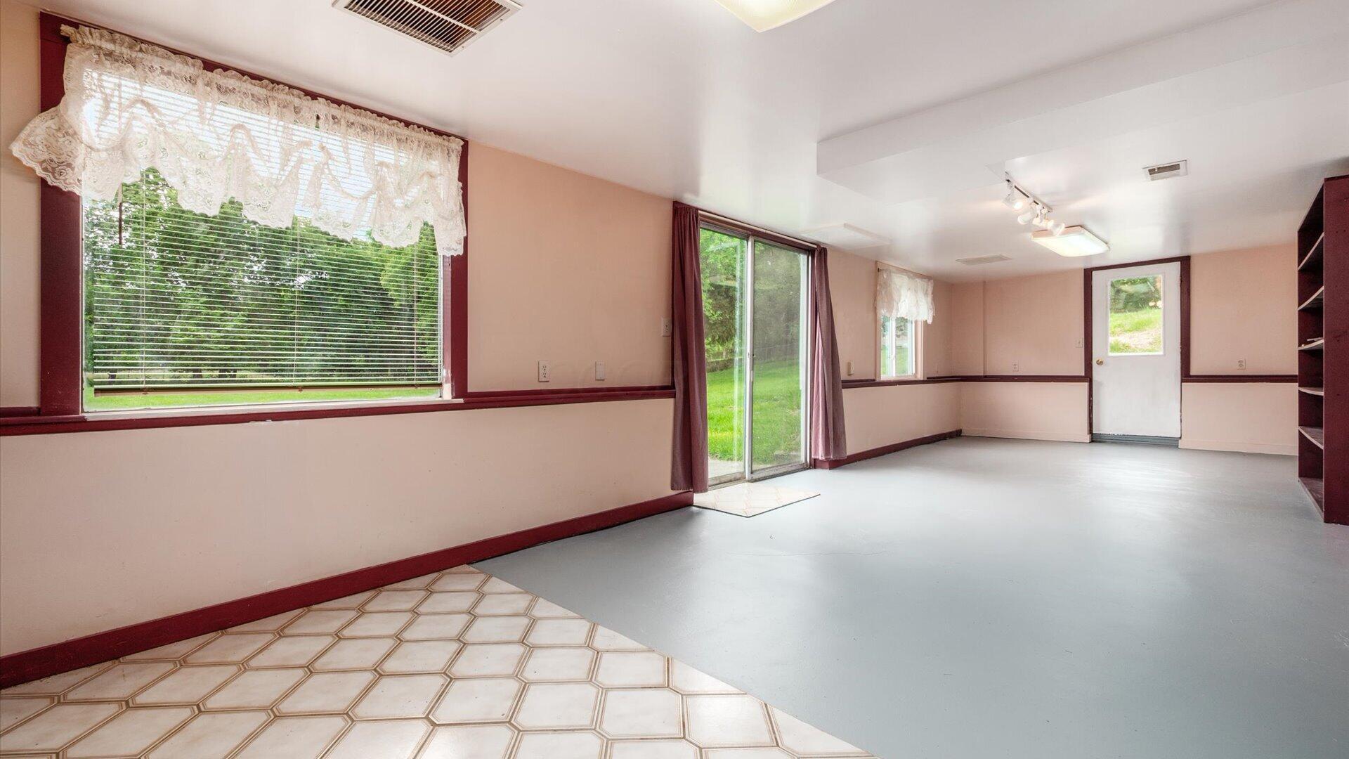 168 Waterworks Road Newark, OH 43055 - Photo 22 of 36 Rec Room in Basement