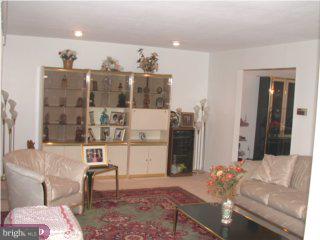 6 Tyndale Road Hamilton Square, NJ 08690 - Photo 3 of 6